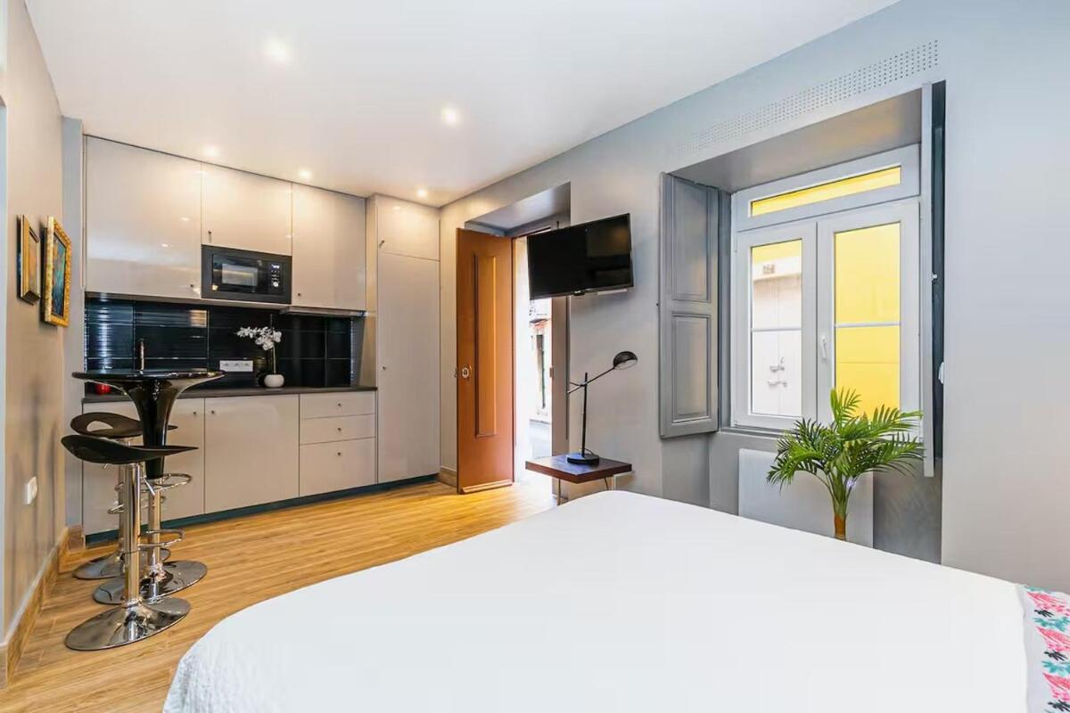 Typical Mouraria By Hosty Apartamento *